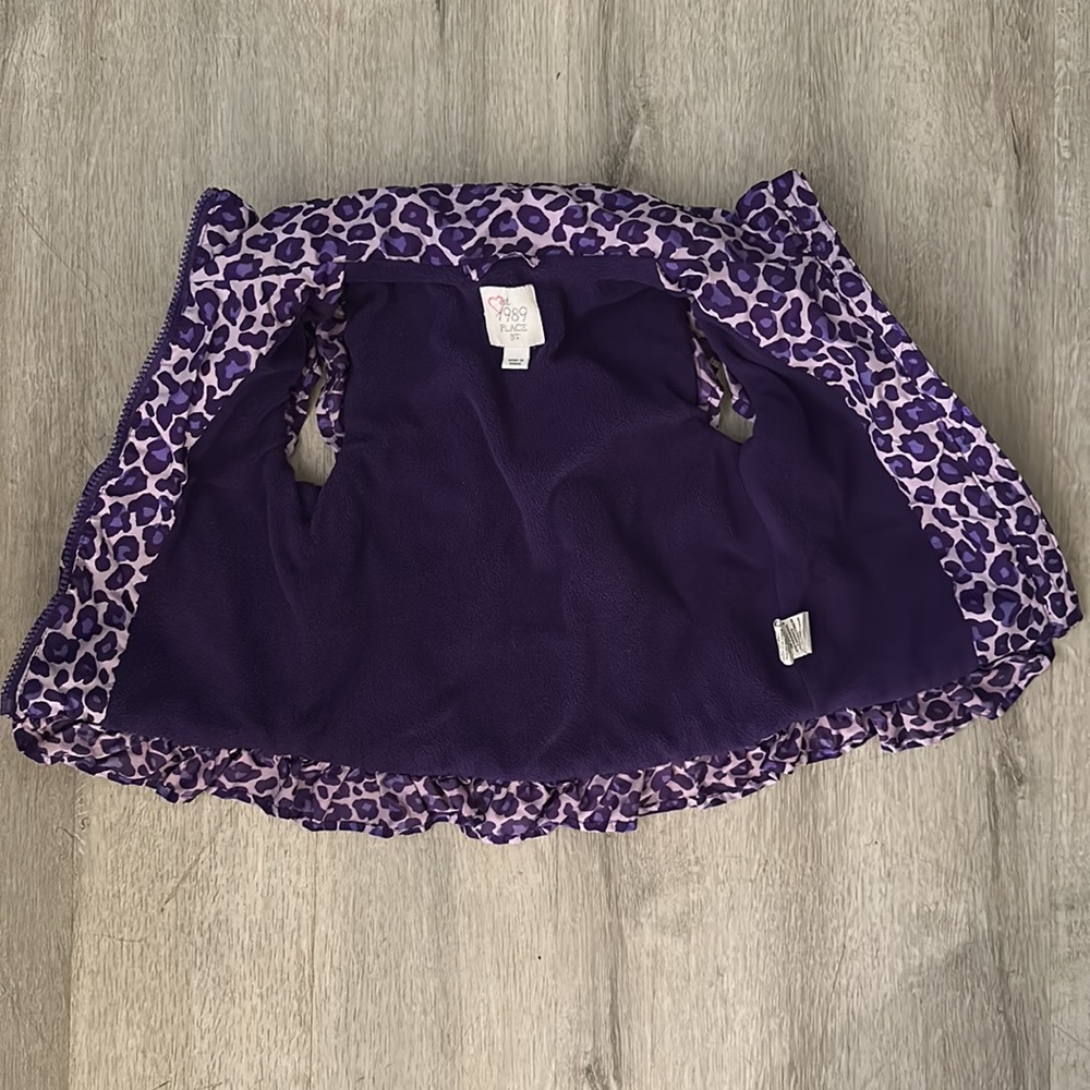 Cheetah print vest - Picture 3 of 3